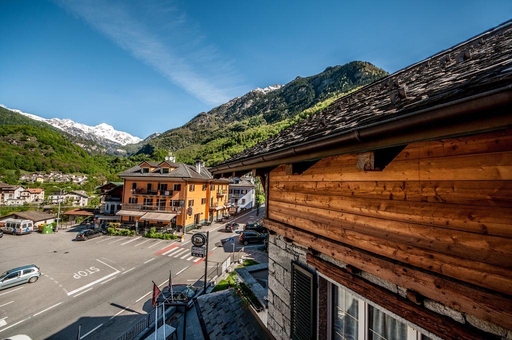 Albergo Meublè Vecchio Scarpone Baceno Esterno foto